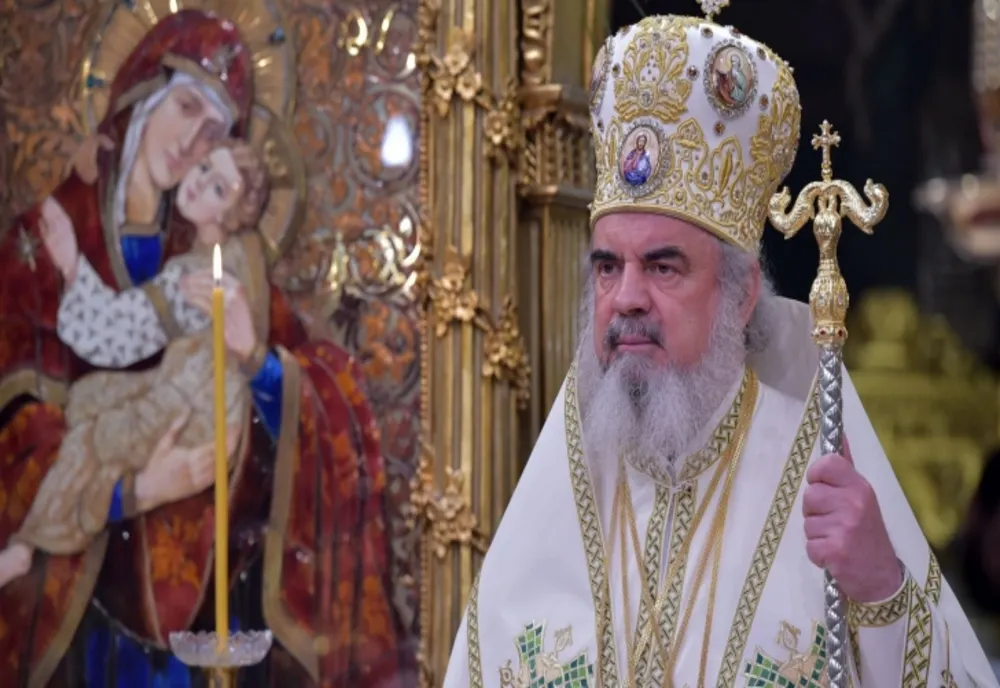 Patriarhul, mesaj la începerea anului şcolar: Arta educaţiei copiilor, cea mai însemnată dintre arte 
