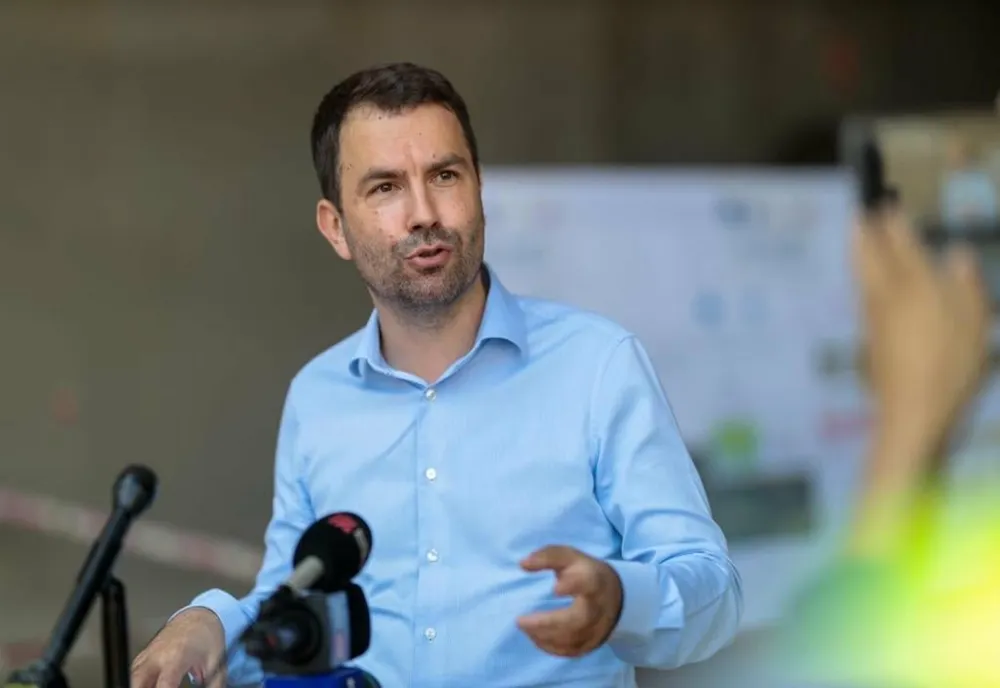 Cătălin Drulă îi cere demisia lui Lucian Bode sau revocarea acestuia din fruntea MAI