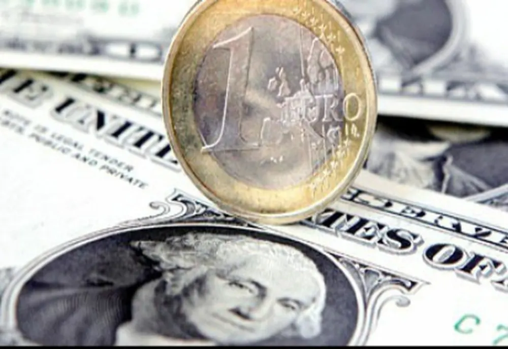 Inflaţia în zona euro a scăzut în noiembrie pentru prima dată în ultimele 17 luni