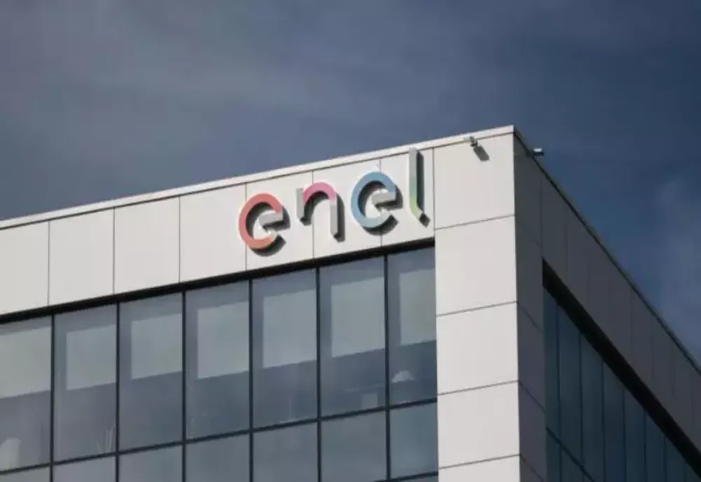 Enel a semnat acordul pentru vânzarea tuturor activităţilor din România către grecii de la Public Power Corporation, pentru o sumă totală de aproximativ 1,26 miliarde de euro
