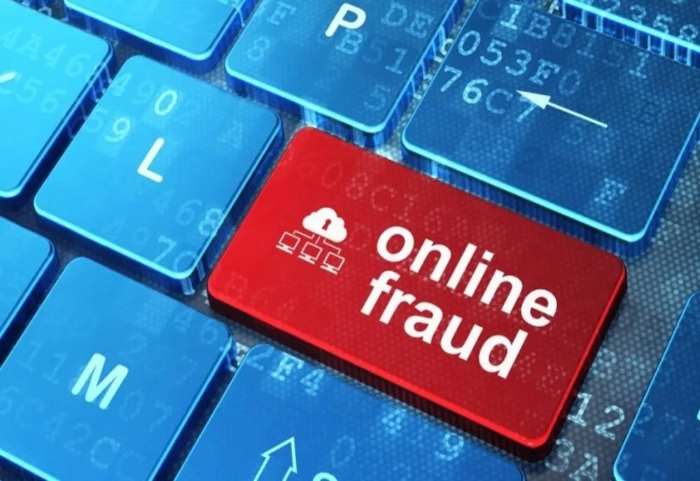 Cum se pot feri românii de hackeri atunci când își planifică o vacanță