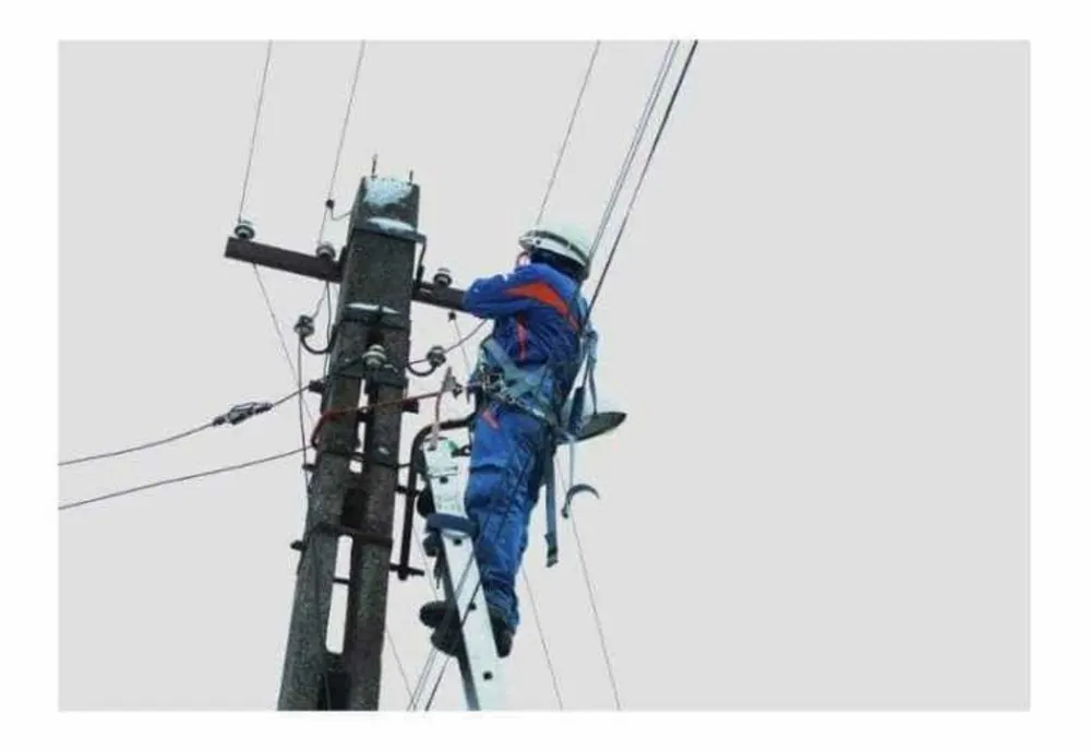 Criza se adâncește în Prahova: Mai multe localități au rămas fără curent