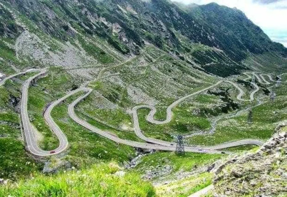 Transfăgărășanul se închide astăzi pe mai multe tronsoane, din cauza a două evenimente