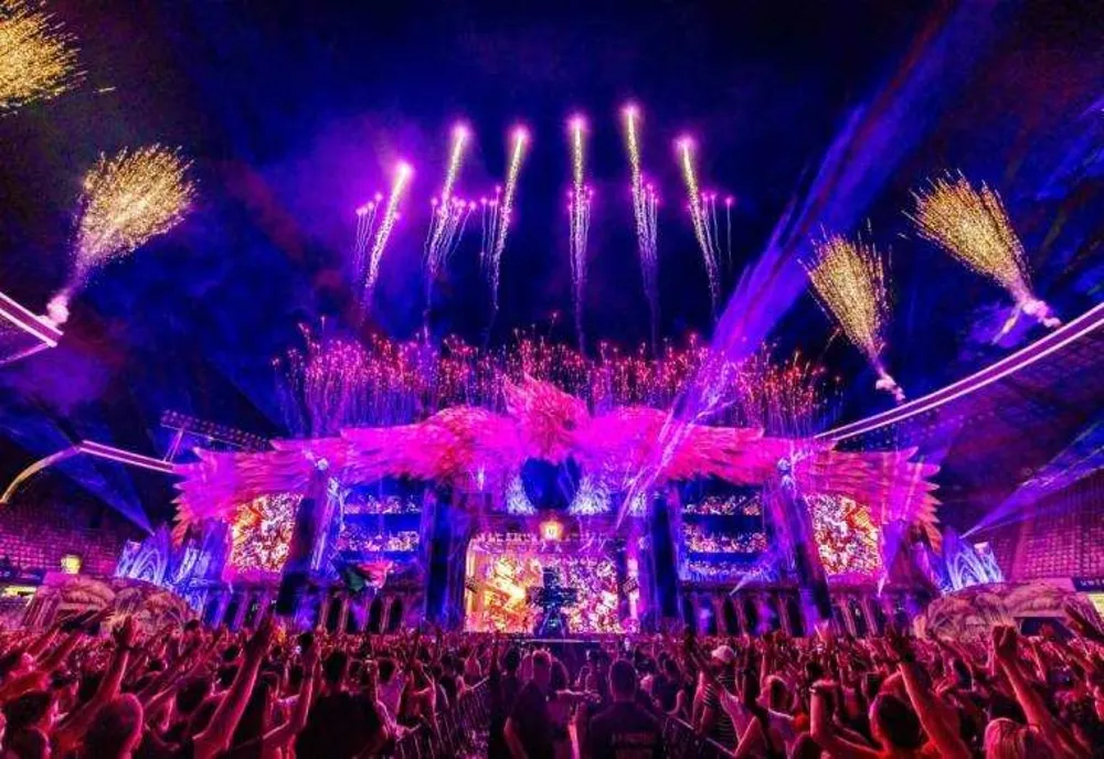 Start spectaculos la UNTOLD 2026. Artistul-surpriză care deschide prima seară de festival