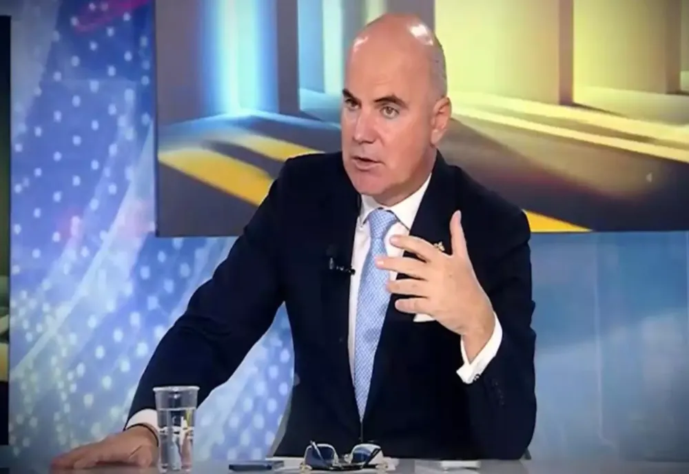 Rareș Bogdan îl desființează pe Ilie Bolojan și explică de ce refuză să plece din fruntea guvernului: „A înghițit cheia de la Palatul Victoria”