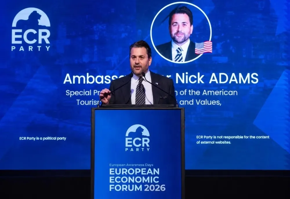Nick Adams: „Îmi doresc ca românii să se îndrăgostească de America cunoscând-o direct, așa cum și eu m-am îndrăgostit de țara și de poporul dumneavoastră”