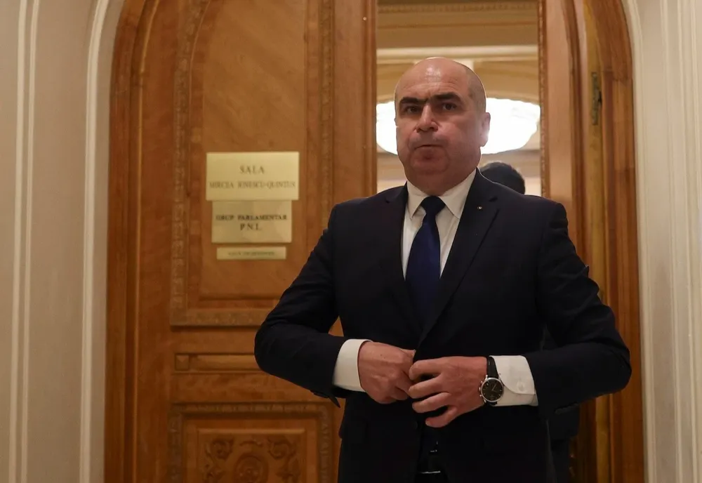 Jocul lui Bolojan pentru putere. Cum încearcă să păstreze controlul asupra Guvernului și să-și consolideze poziția în PNL
