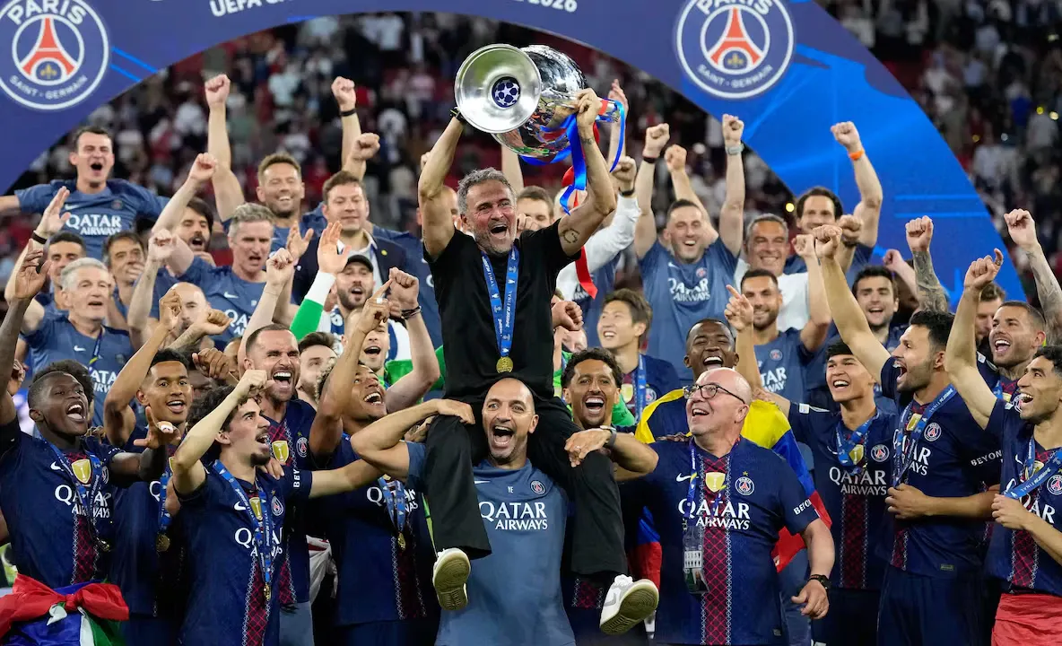 PSG a învins Barcelona cu 4-2 în Liga Campionilor. Liverpool, victorie spectaculoasă cu Villarreal, după ce a fost condusă cu 0-2