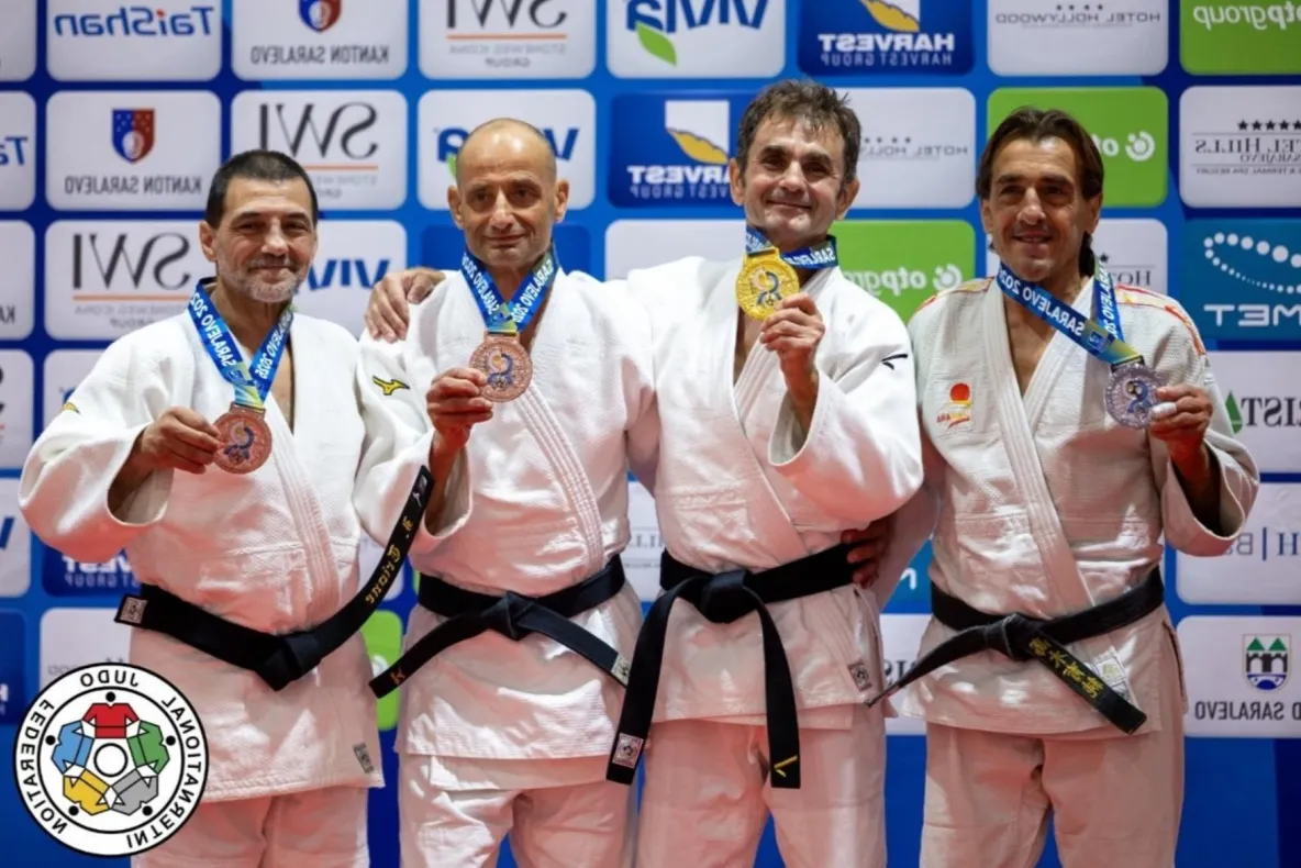 Un ieșean a devenit campion mondial la judo la 60 de ani. Imnul României a răsunat la Sarajevo