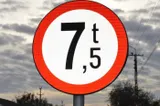 Canicula impune restricții de tonaj pe drumurile județene din Arad, joi și vineri