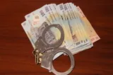 Salarii la negru de 4,3 milioane de lei la un complex turistic din Vâlcea