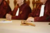 CCR discută pe 12 august sesizarea privind legea integrității adoptată de Parlament