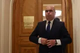 Jocul lui Bolojan pentru putere. Cum încearcă să păstreze controlul asupra Guvernului și să-și consolideze poziția în PNL