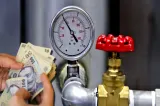 Scumpirea gazelor ar putea împinge mai rapid inflația în zona euro. BCE explică de ce electricitatea ar putea fi mai puțin afectată
