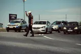 Anchete de trafic pe DN 66 și A1: șoferii, opriți pentru chestionare