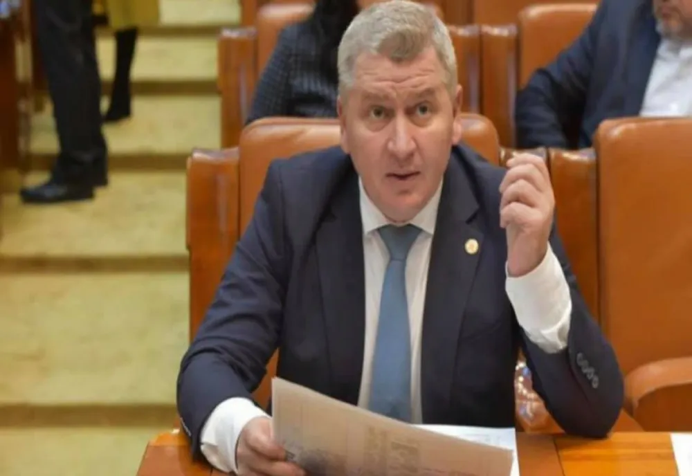 Florin Roman: Ludovic Orban forțează o procedură care are un singur scop, acela de a dărâma Guvernul