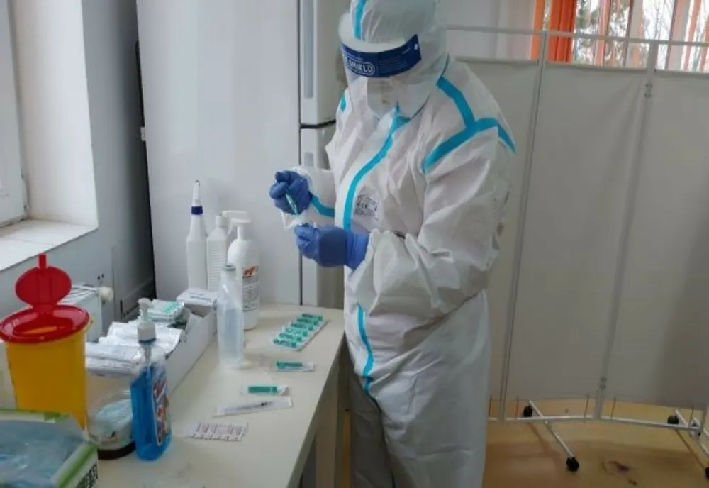 Se prelungește imunitatea după a 3-a doză de vaccin? Precizările specialiștilor