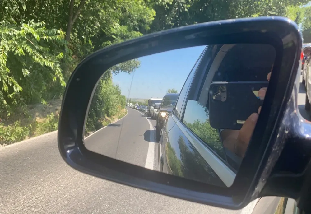 INFOTRAFIC: Aglomeraţie pe Valea Prahovei