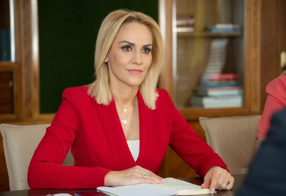 Gabriela Firea: Tinerii care au împlinit 18 ani, dar merg la şcoală sau muncesc, vor primi 2.500 de lei, până la vârsta de 26 de ani