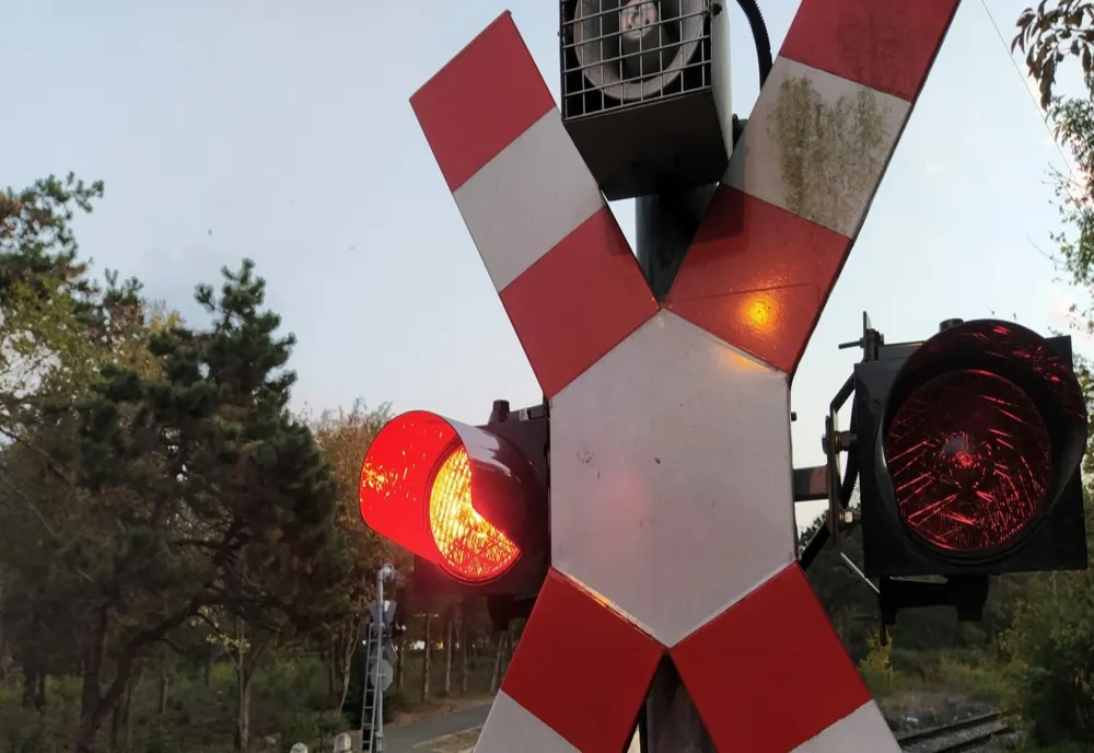 Un bărbat a fost lovit de tren, în Cluj-Napoca. A fost transportat în stare gravă la spital