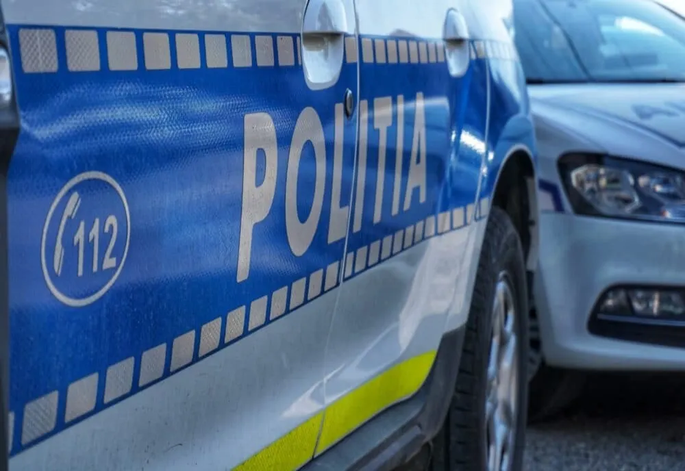 Un bărbat din Bacău şi-a ucis fratele abia ieşit din puşcărie, după ce acesta a omorât-o pe mama lor