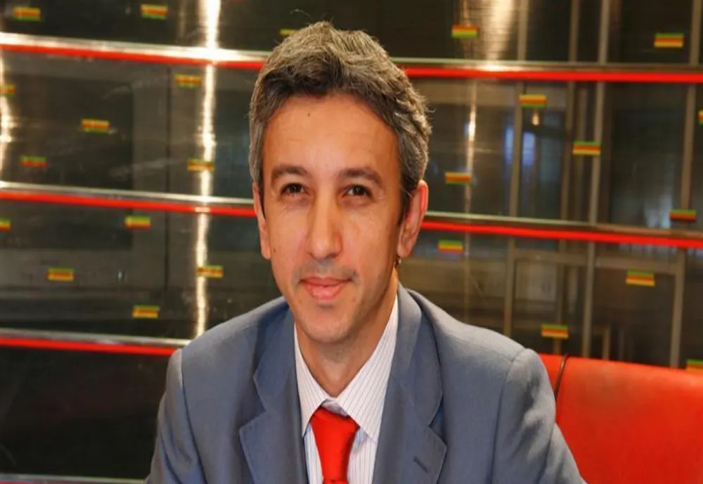 Percheziţii la locuinţa lui Dan Diaconescu. Acesta urmează să fie dus la audieri la Constanţa