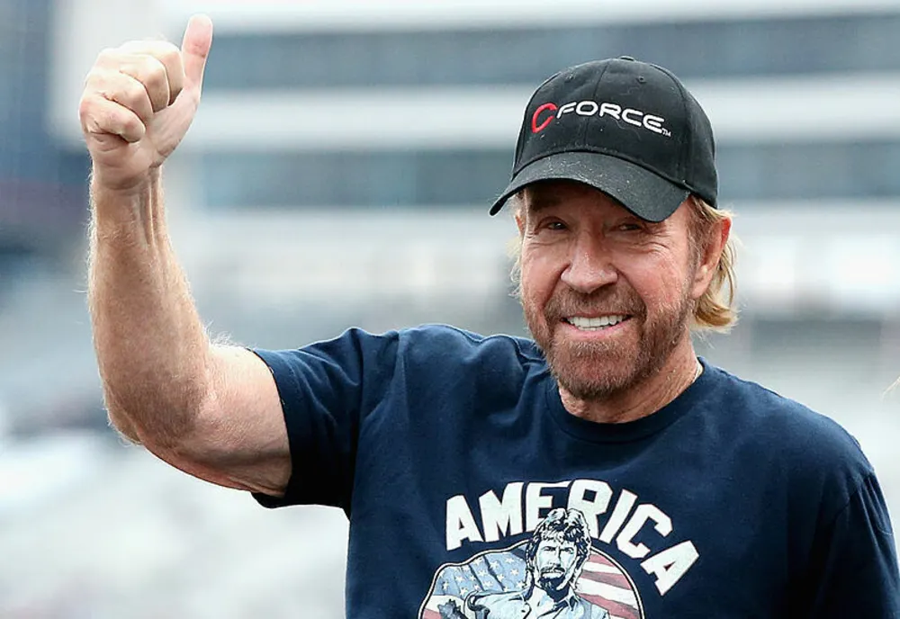 „Moartea nu a venit după Chuck Norris, el a venit după moarte”. Hollywood și lumea artelor marțiale reacționează la dispariția lui Chuck Norris