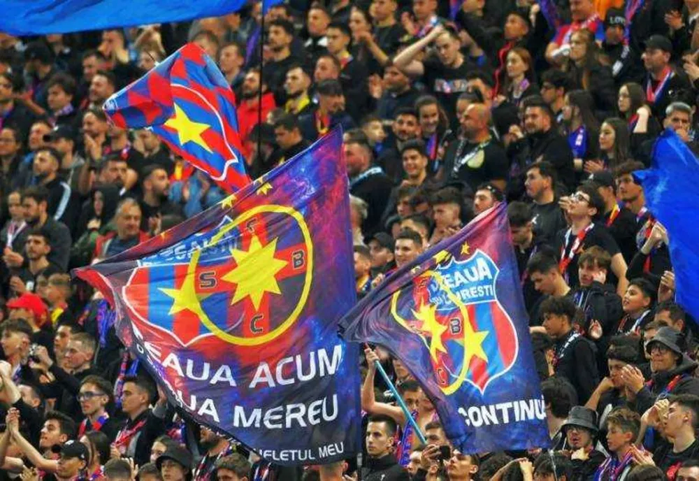 Patru suporteri FCSB au fost reținuți. Au lovit cu pumnii și picioarele trei minor într-un tramvai