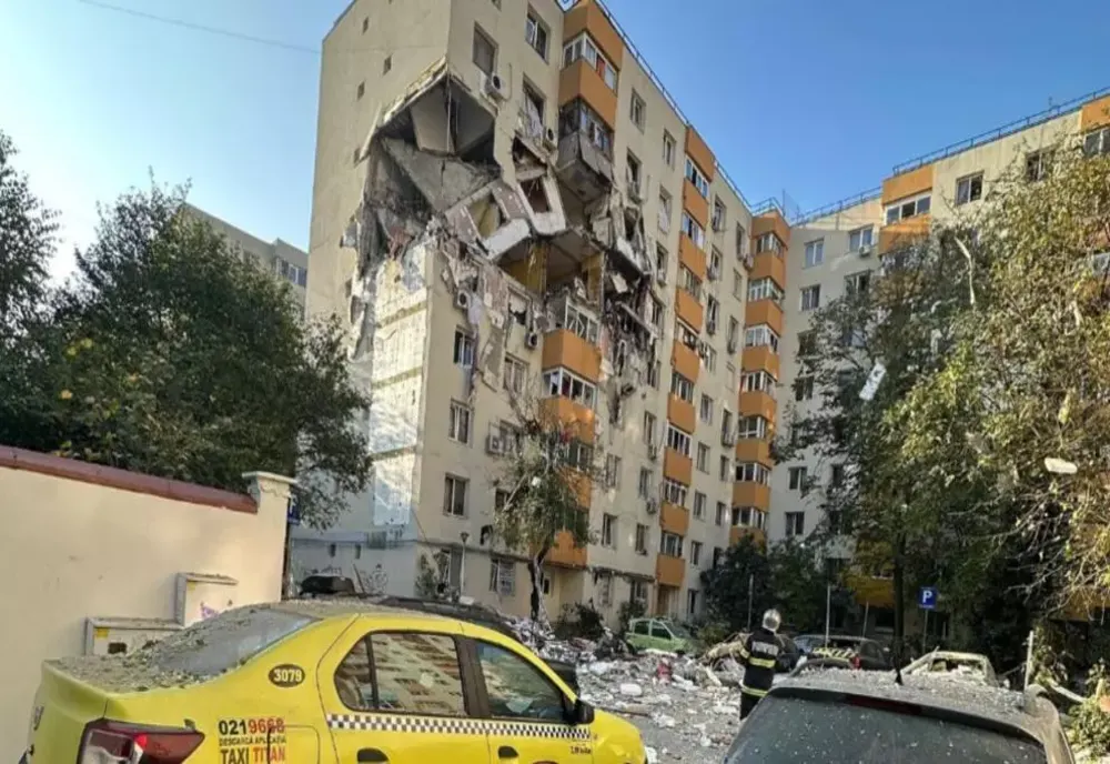 Încep lucrările de punere în siguranță a blocului distrus de explozie. Locatarii vor putea recupera bunurile în două luni