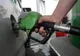 Anunț de ultimă oră pentru șoferi! Guvernul ia în calcul să prelungească subvenţionarea preţului doar pentru motorină, nu şi pentru benzină