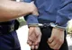 Român arestat preventiv după ce a trimis un colet plin cu arme letale din Spania în România